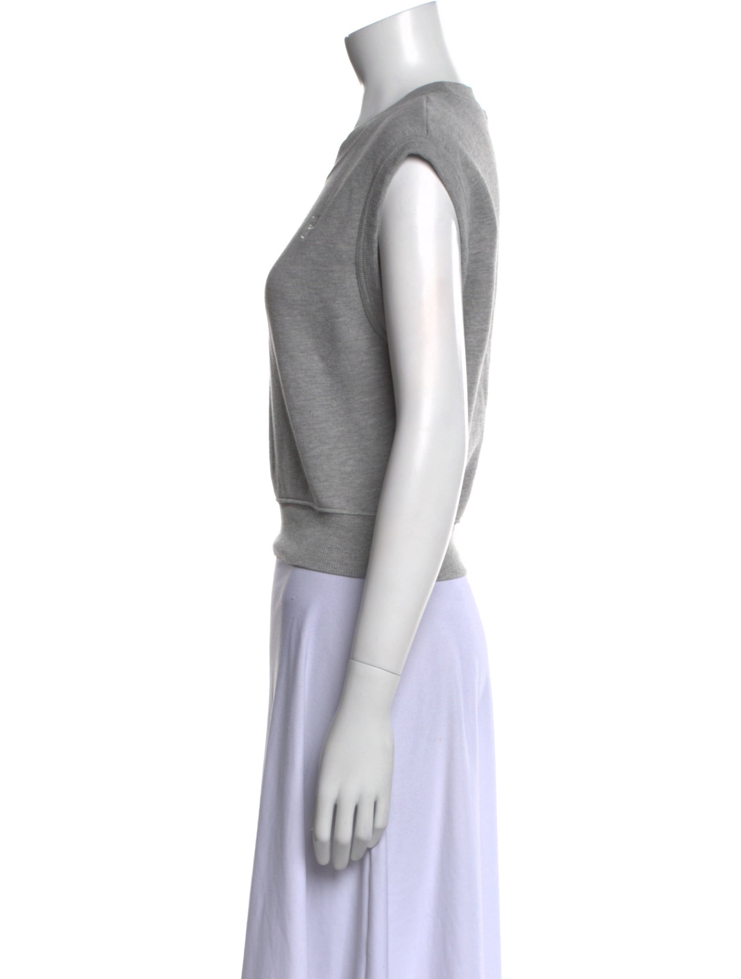 Éterne Crew Neck Short Sleeve Crop Top