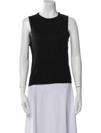 Éterne Crew Neck Sleeveless Top
