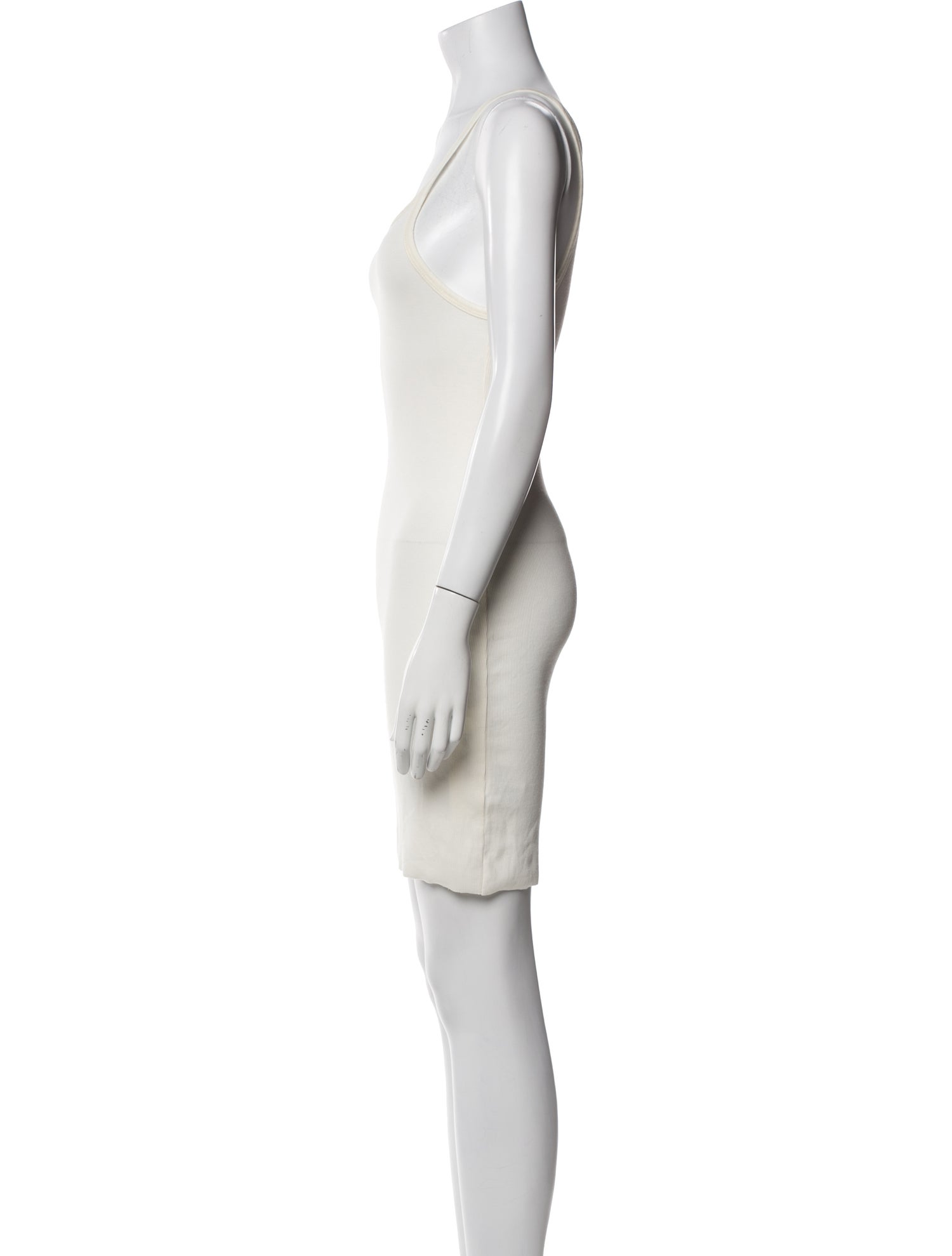 Éterne Scoop Neck Mini Dress