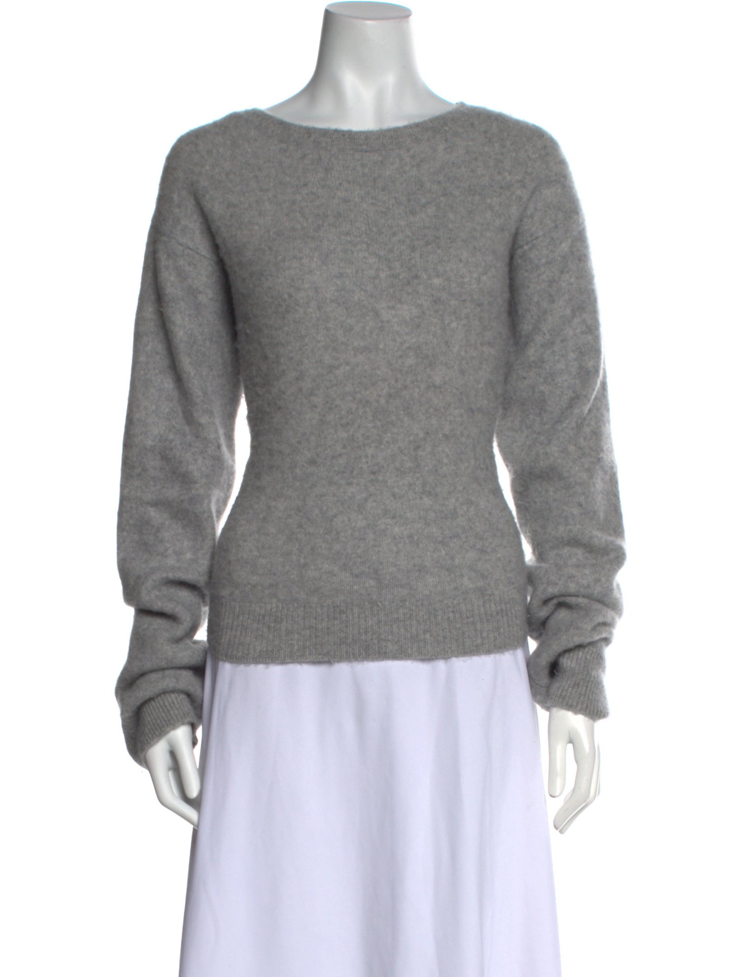 Éterne Cashmere Scoop Neck Sweater