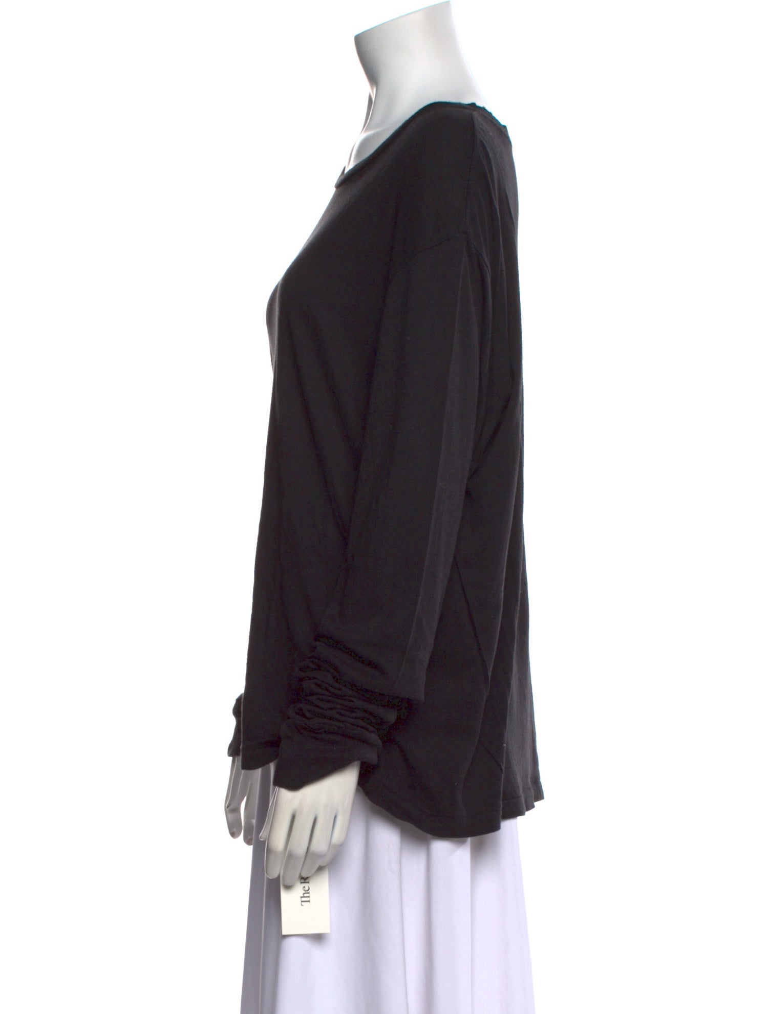 Éterne Scoop Neck Long Sleeve Sweatshirt