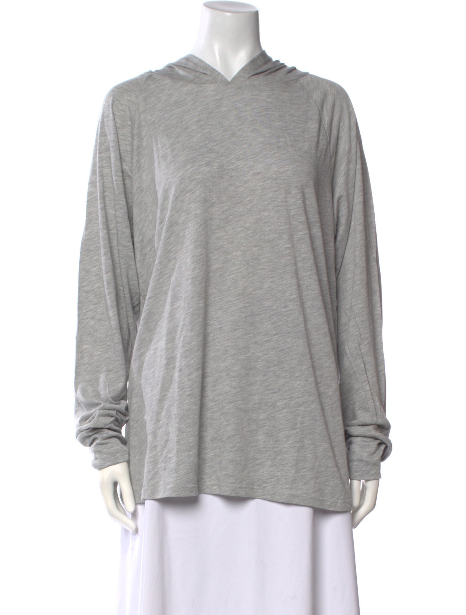 Éterne Crew Neck Long Sleeve Sweatshirt