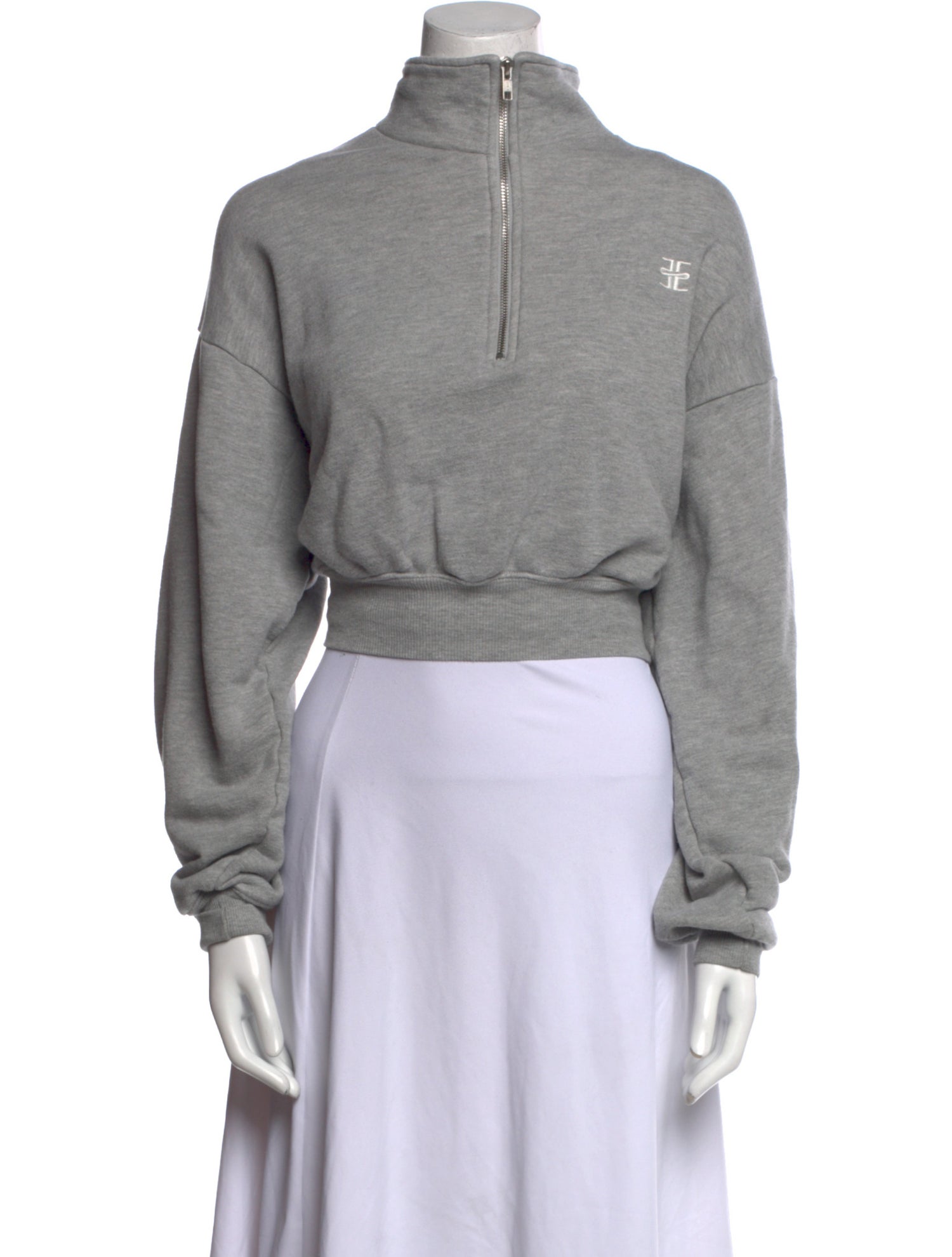 Éterne Mock Neck Long Sleeve Sweatshirt