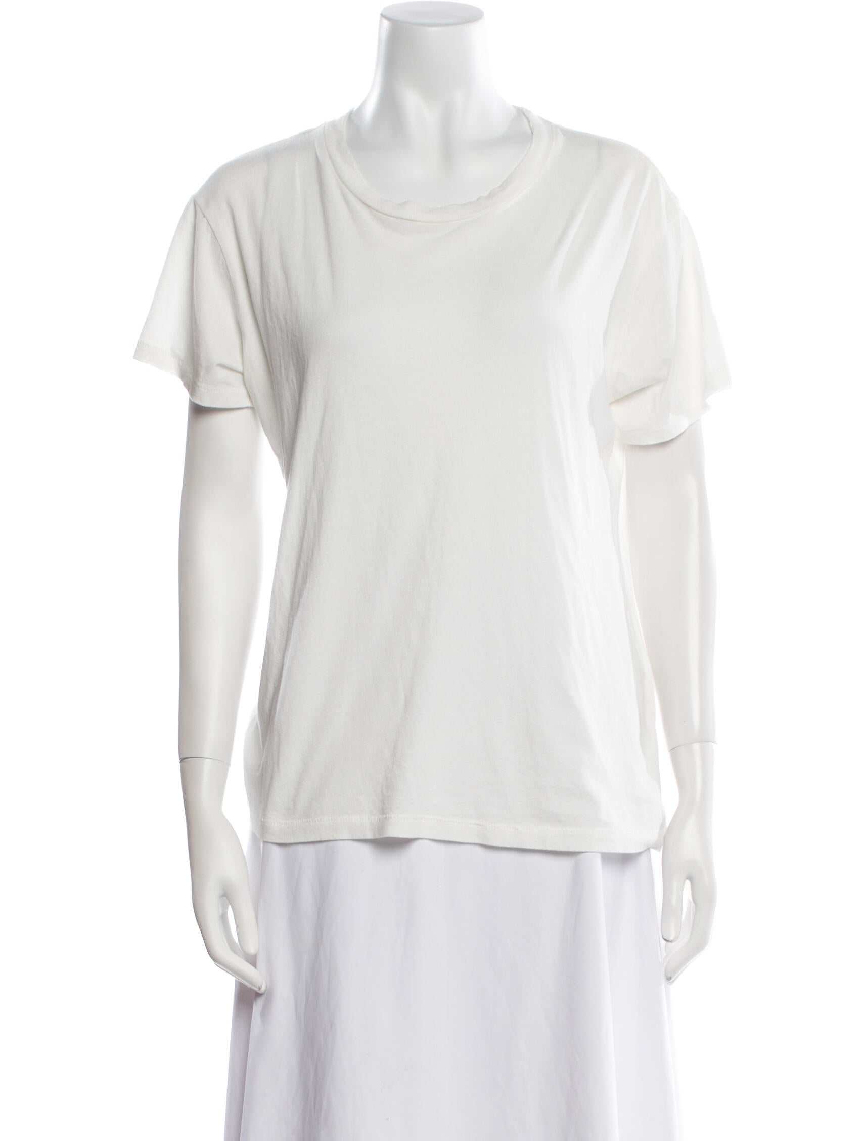 Éterne Crew Neck Short Sleeve T-Shirt