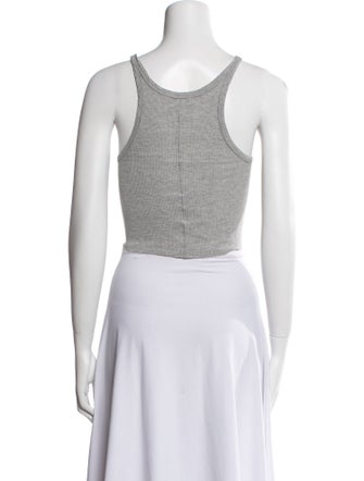 Éterne Scoop Neck Sleeveless Crop Top