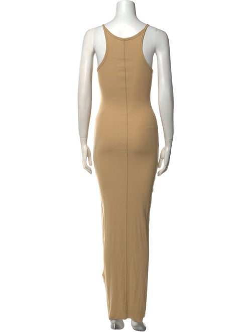 Éterne Scoop Neck Long Dress