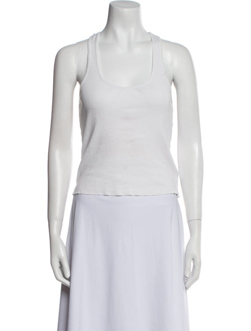 Éterne Scoop Neck Sleeveless Top