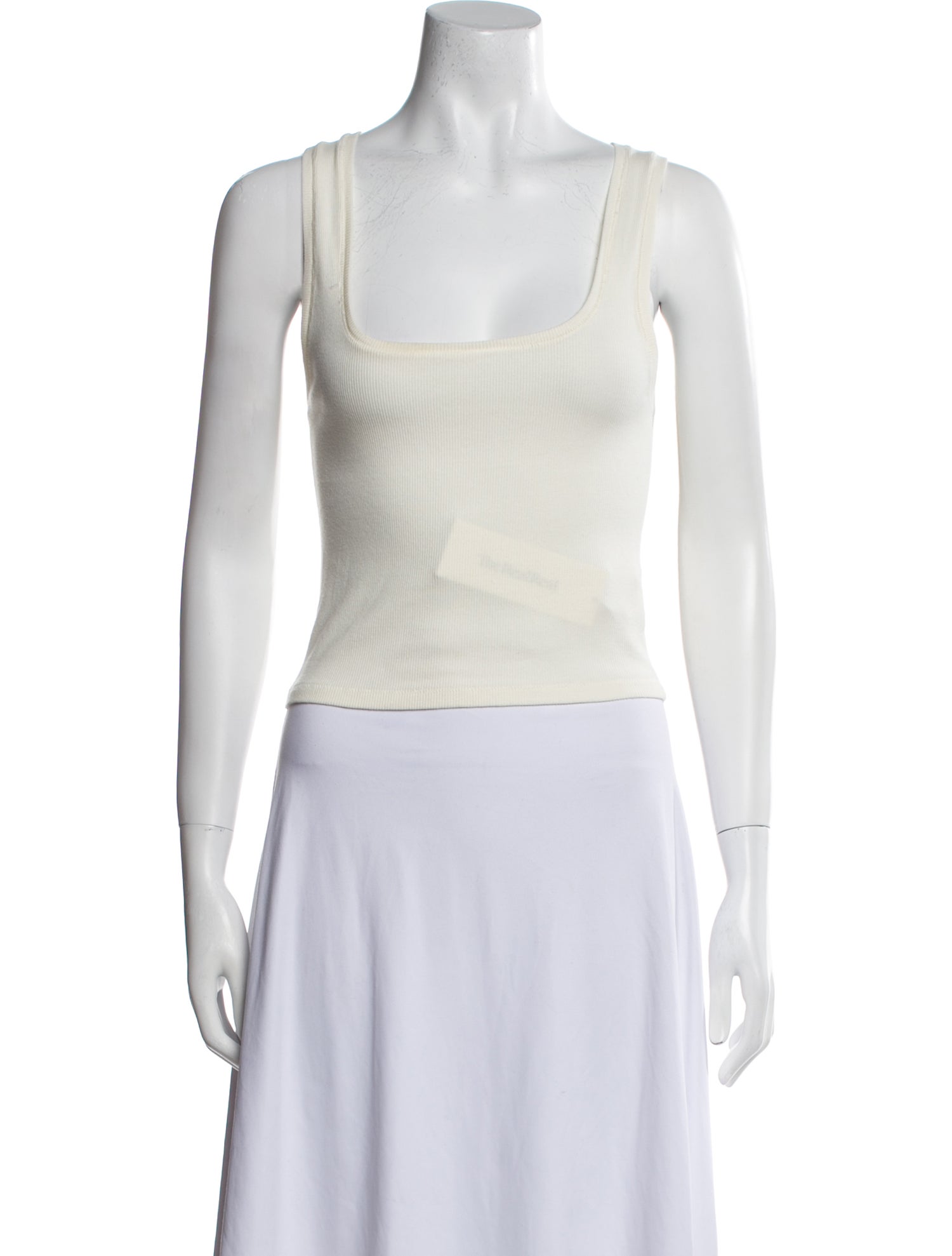 Éterne Square Neckline Sleeveless Crop Top
