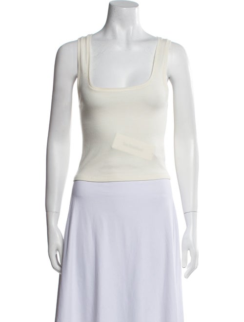 Éterne Square Neckline Sleeveless Crop Top