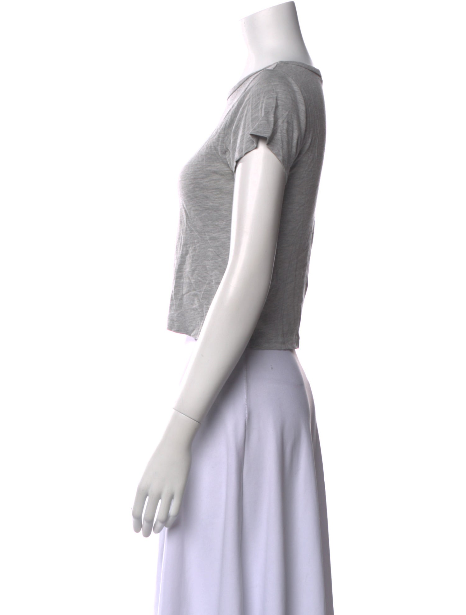 Éterne Bateau Neckline Short Sleeve Crop Top