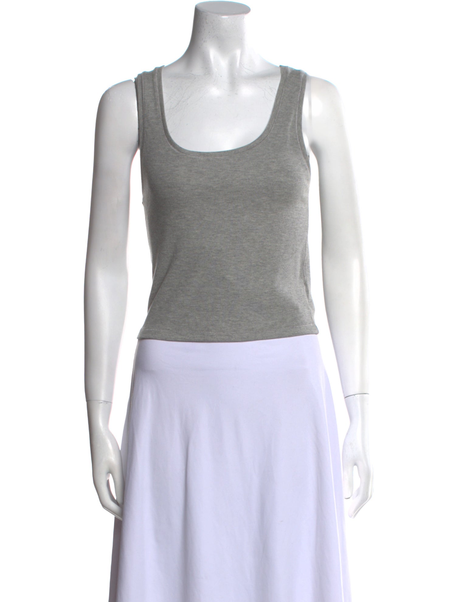 Éterne Scoop Neck Sleeveless Top w/ Tags