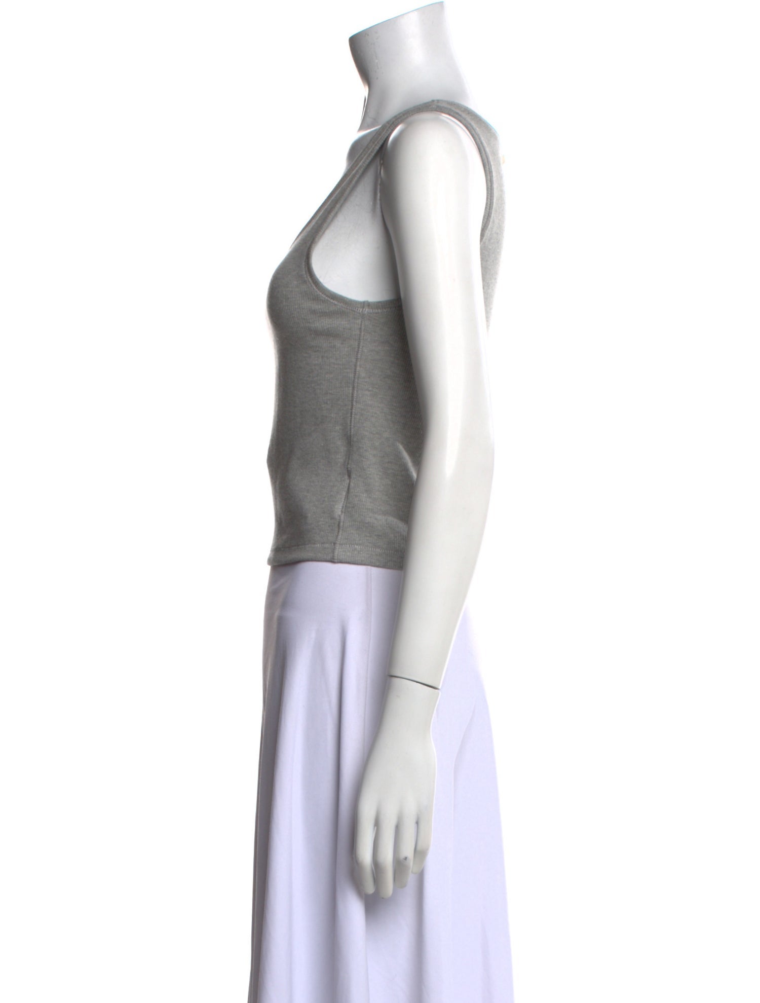 Éterne Scoop Neck Sleeveless Top w/ Tags