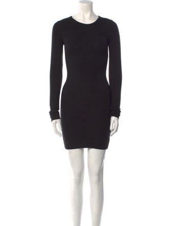 Éterne Crew Neck Mini Dress