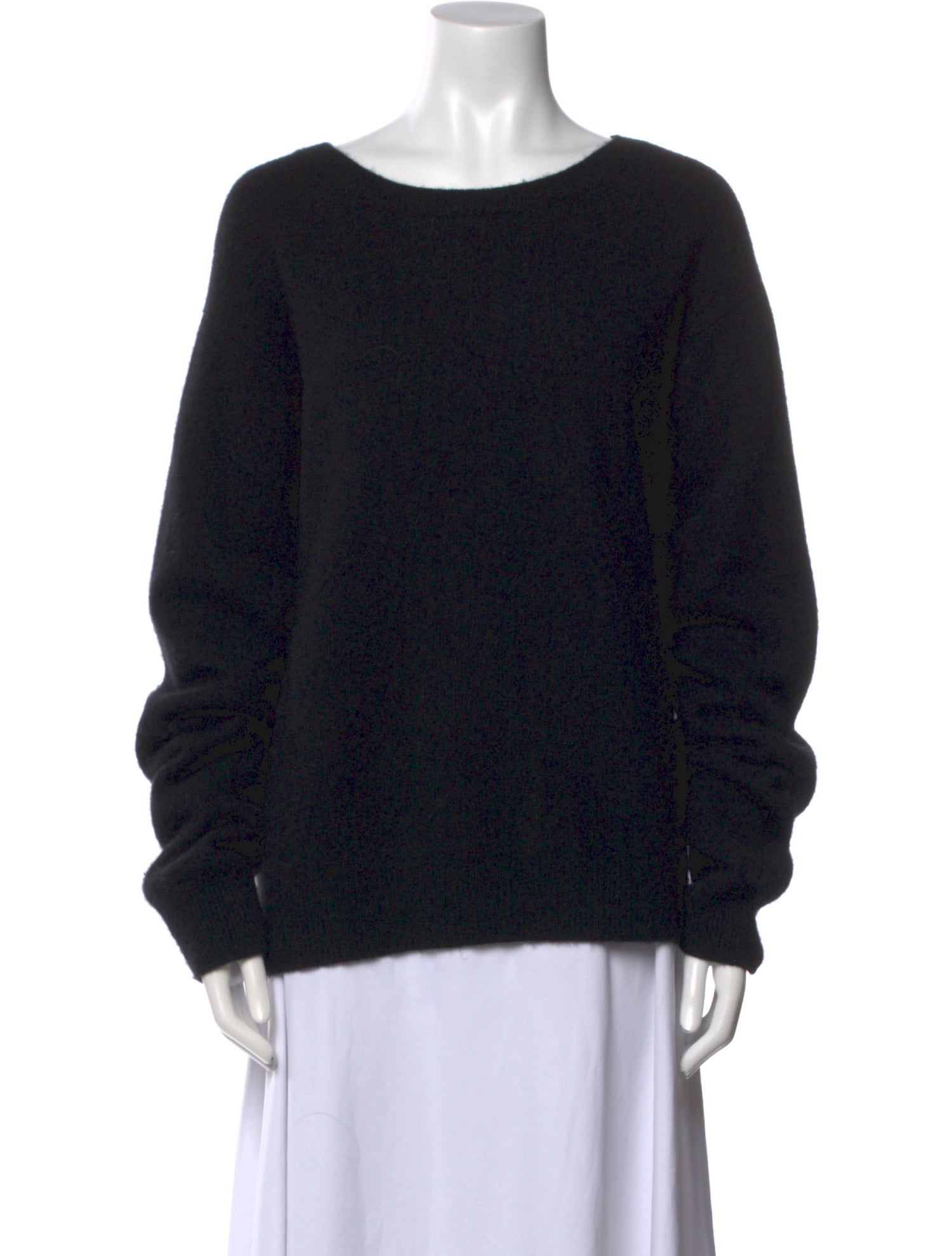 Éterne Cashmere Scoop Neck Sweater