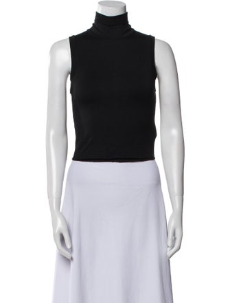 Éterne Turtleneck Sleeveless Crop Top