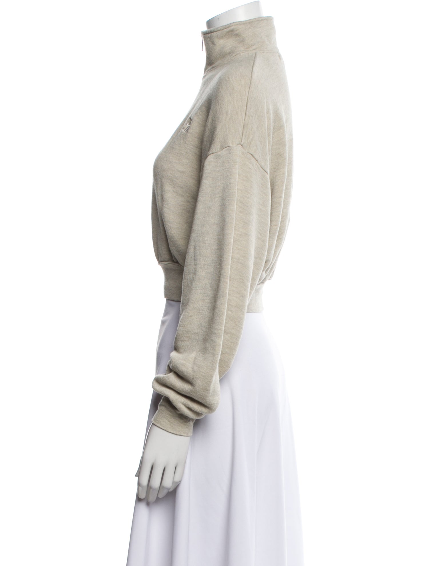 Éterne Mock Neck Long Sleeve Sweatshirt