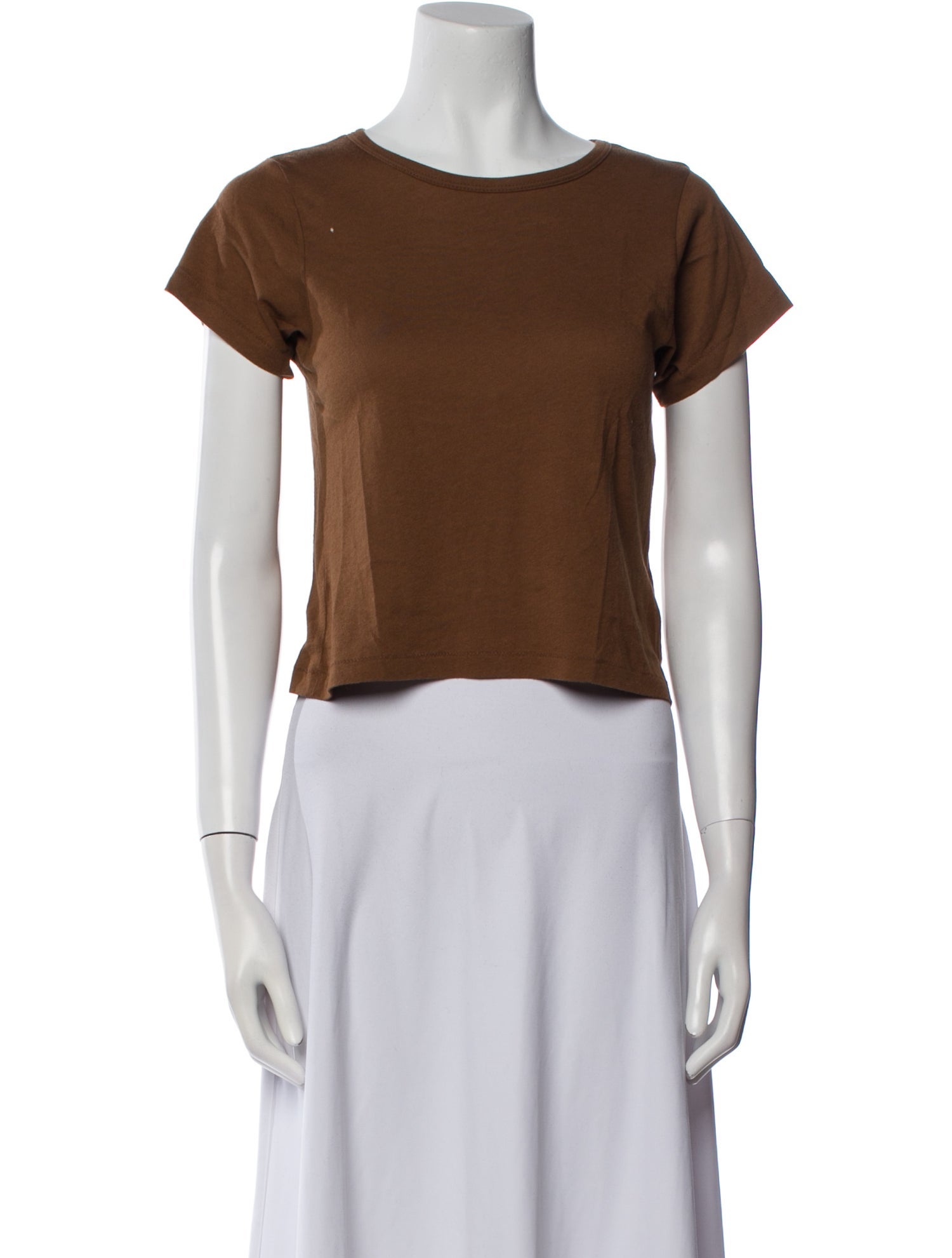 Éterne Bateau Neckline Short Sleeve Crop Top