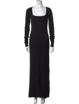 Éterne Square Neckline Long Dress