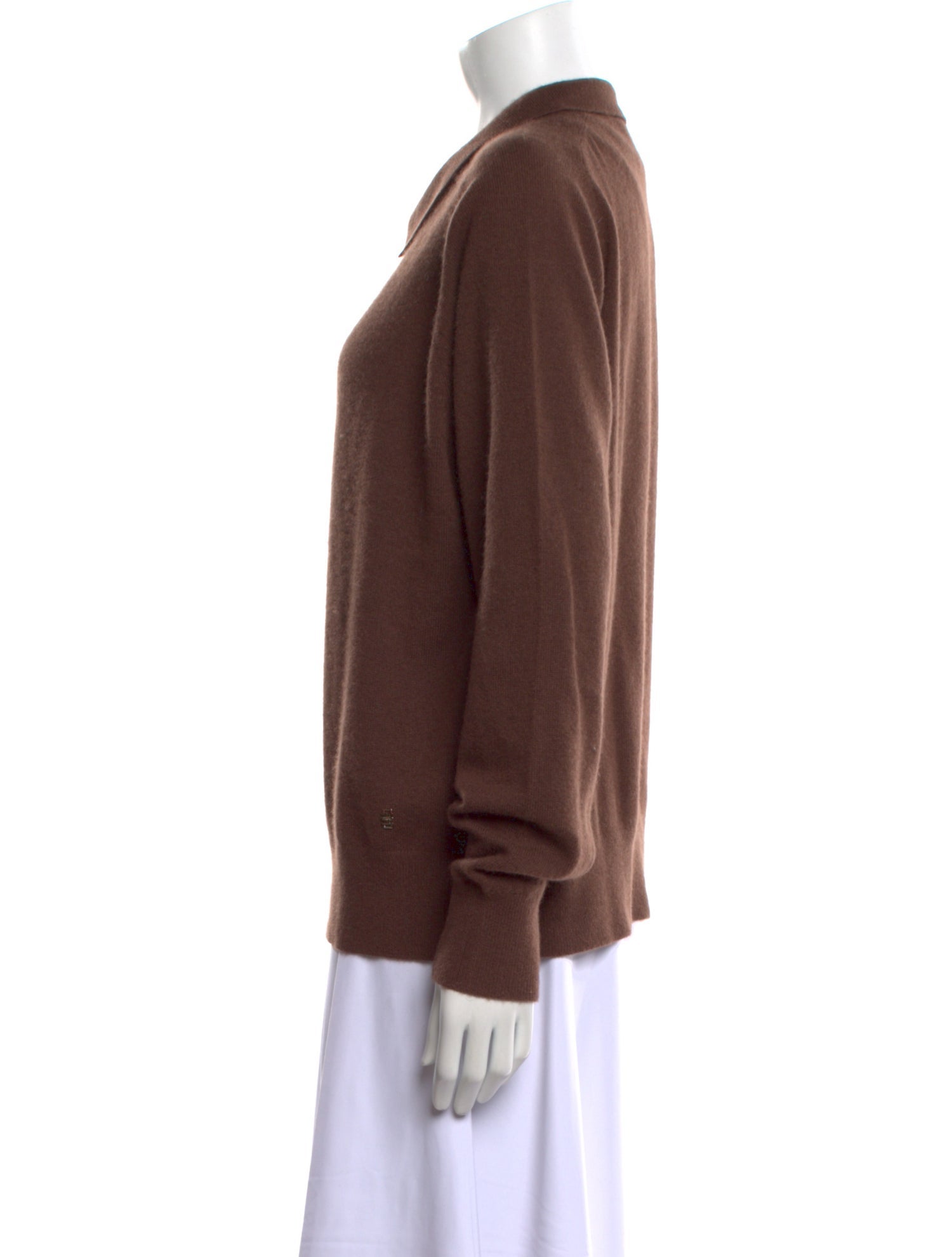 Éterne Cashmere Crew Neck Sweater