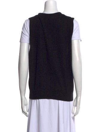 Éterne Cashmere V-Neck Sweater