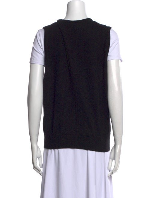 Éterne Cashmere V-Neck Sweater