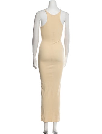 Éterne Scoop Neck Long Dress