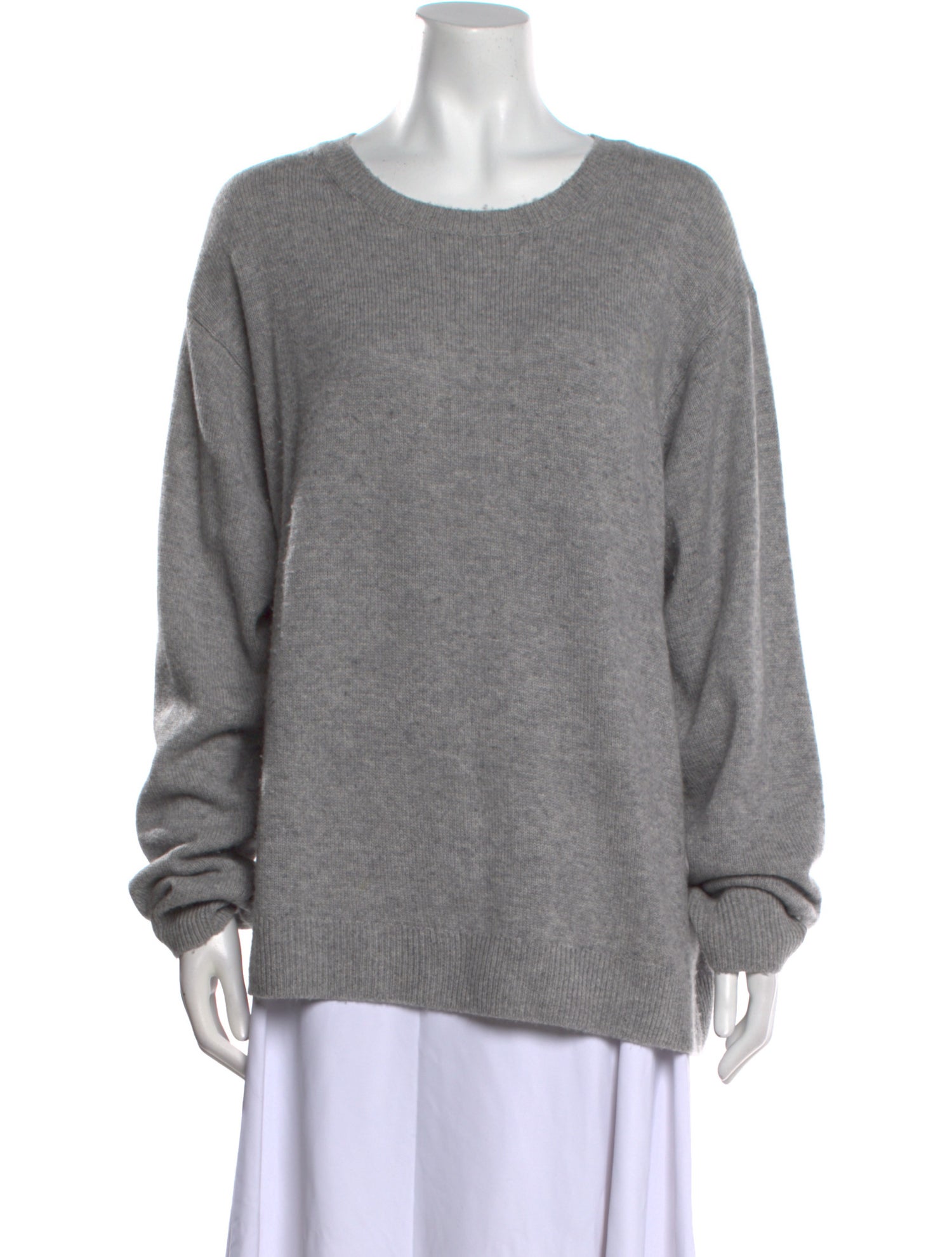 Éterne Cashmere Scoop Neck Sweater