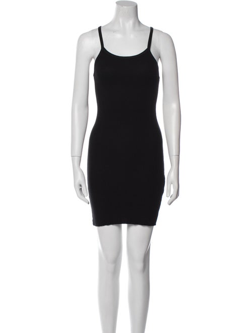 Éterne Scoop Neck Mini Dress