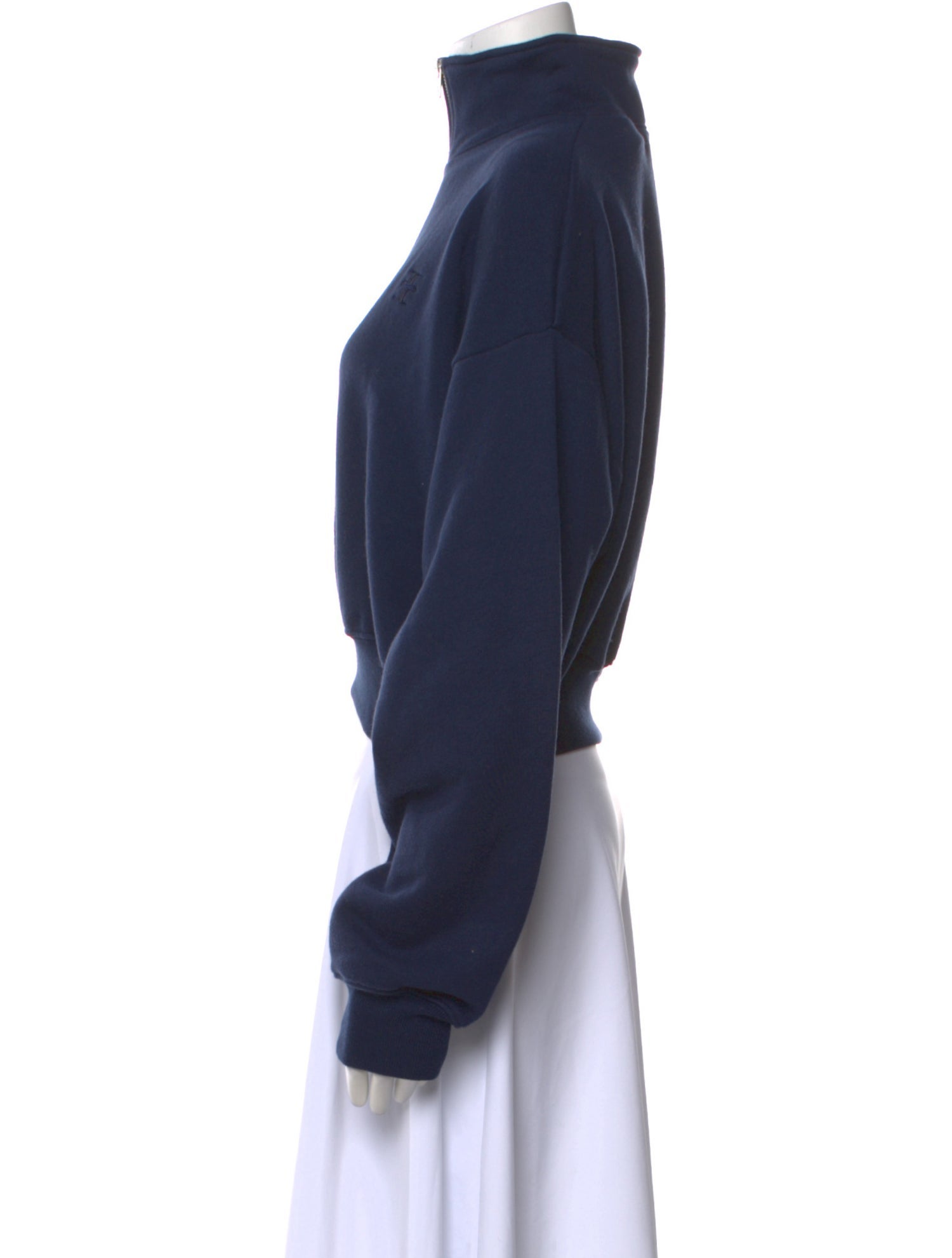 Éterne Mock Neck Long Sleeve Sweatshirt