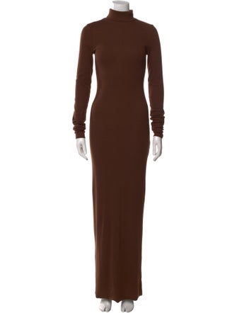 Éterne Turtleneck Long Dress
