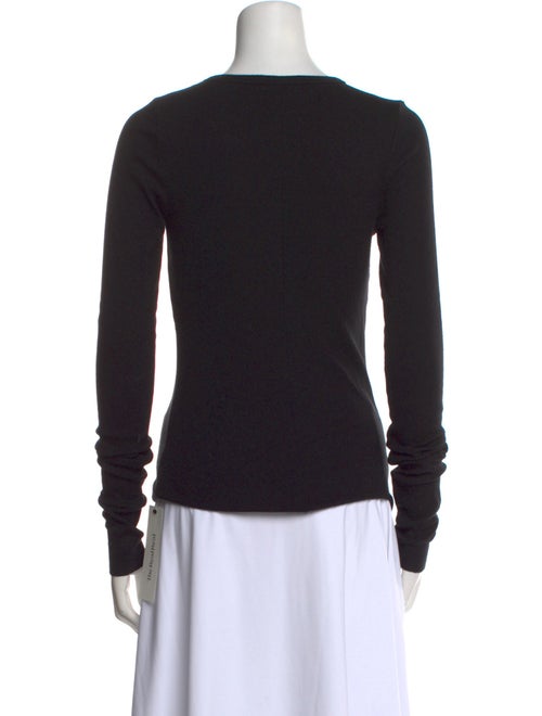 Éterne Crew Neck Long Sleeve Sweatshirt