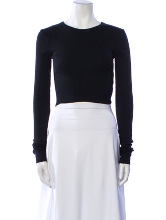 Éterne Crew Neck Long Sleeve Crop Top