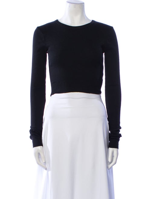 Éterne Crew Neck Long Sleeve Crop Top
