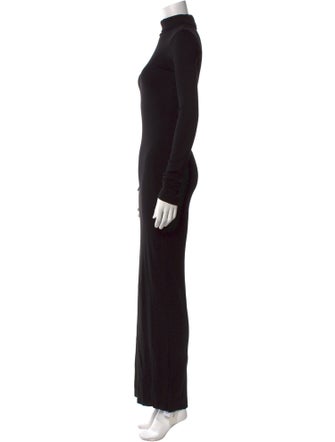 Éterne Turtleneck Long Dress