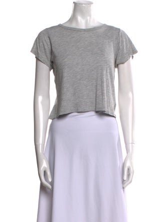 Éterne Scoop Neck Short Sleeve Crop Top