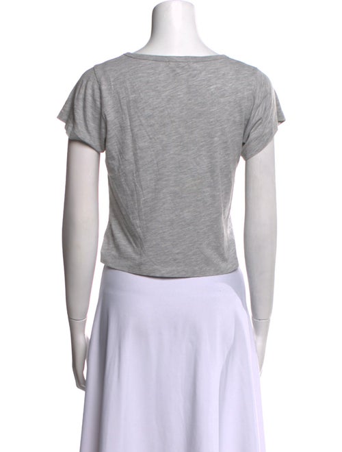 Éterne Scoop Neck Short Sleeve Crop Top