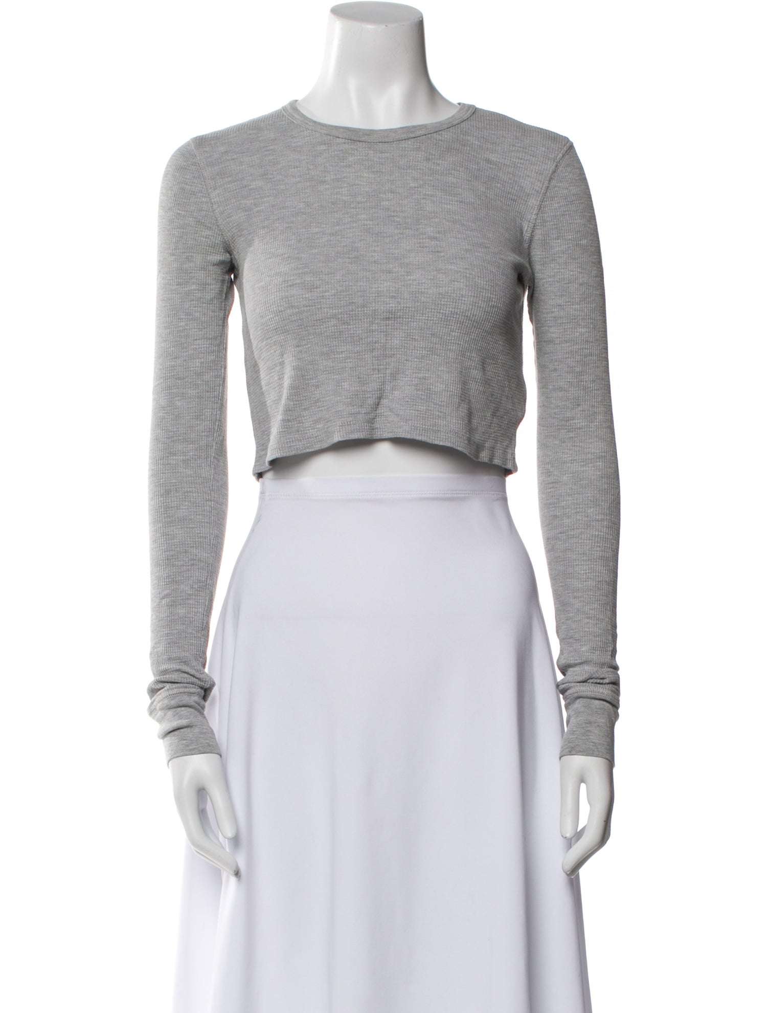 Éterne Crew Neck Long Sleeve Crop Top