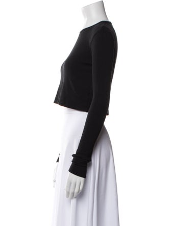 Éterne Crew Neck Long Sleeve Crop Top
