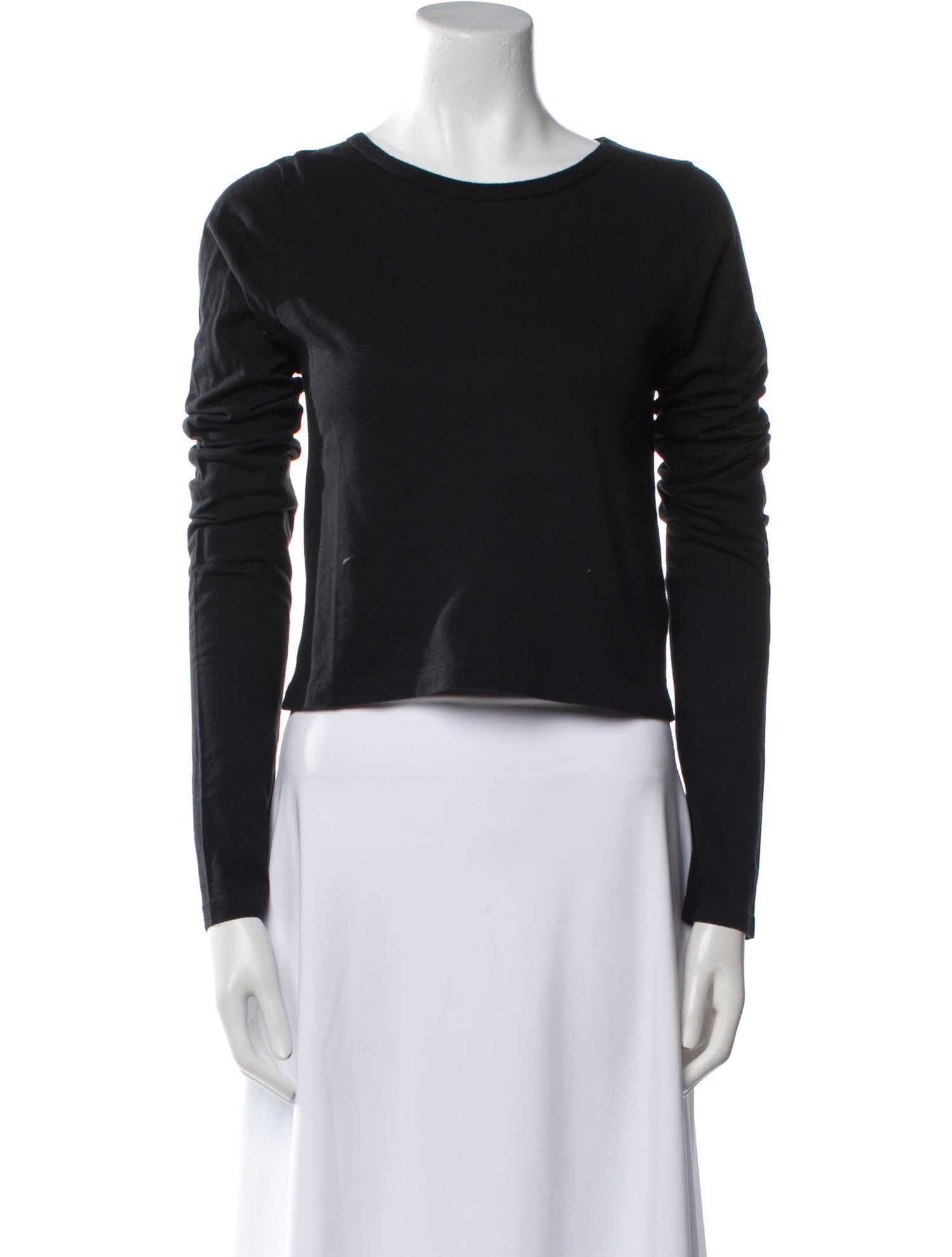 Éterne Bateau Neckline Long Sleeve Crop Top