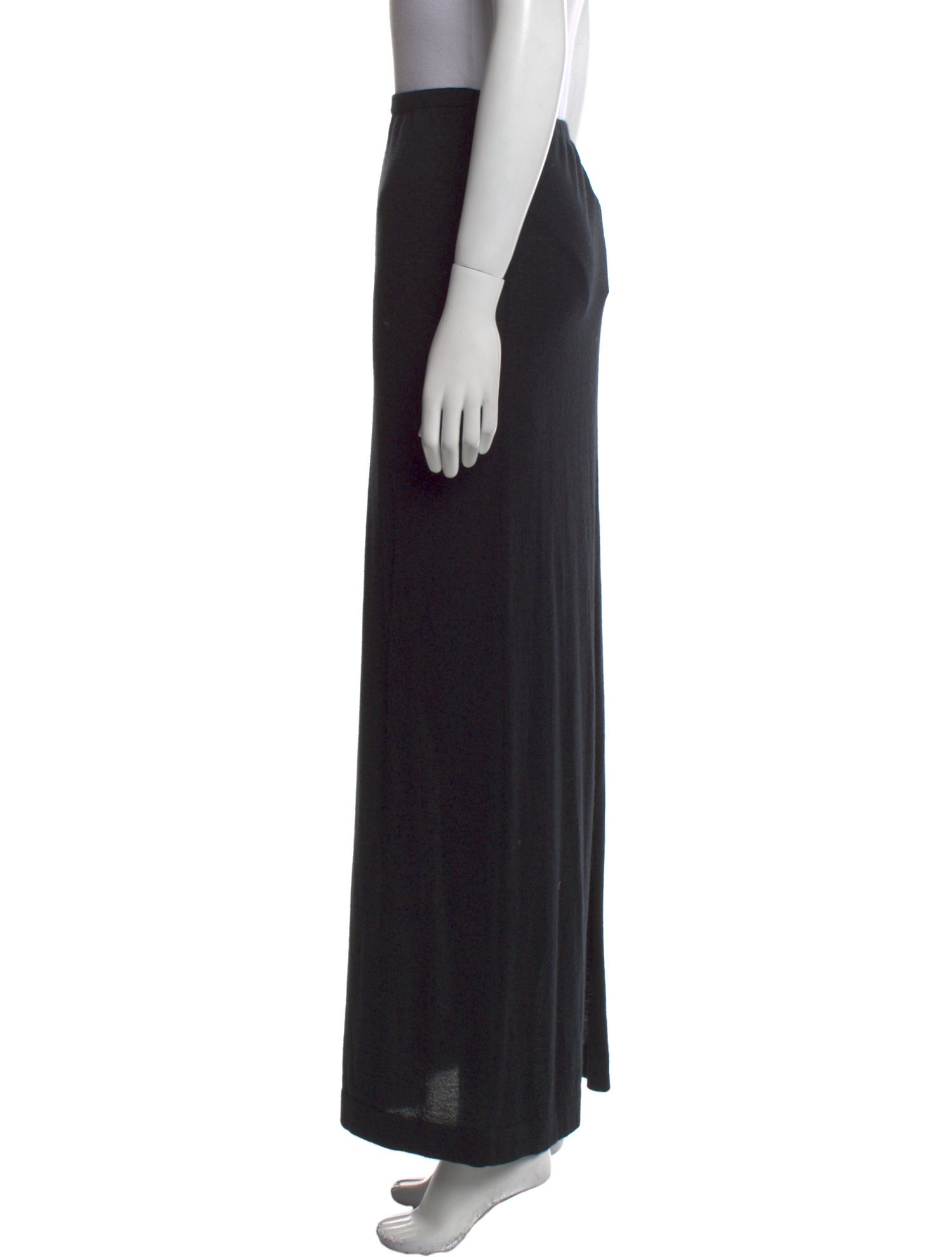 Éterne Cashmere Long Skirt