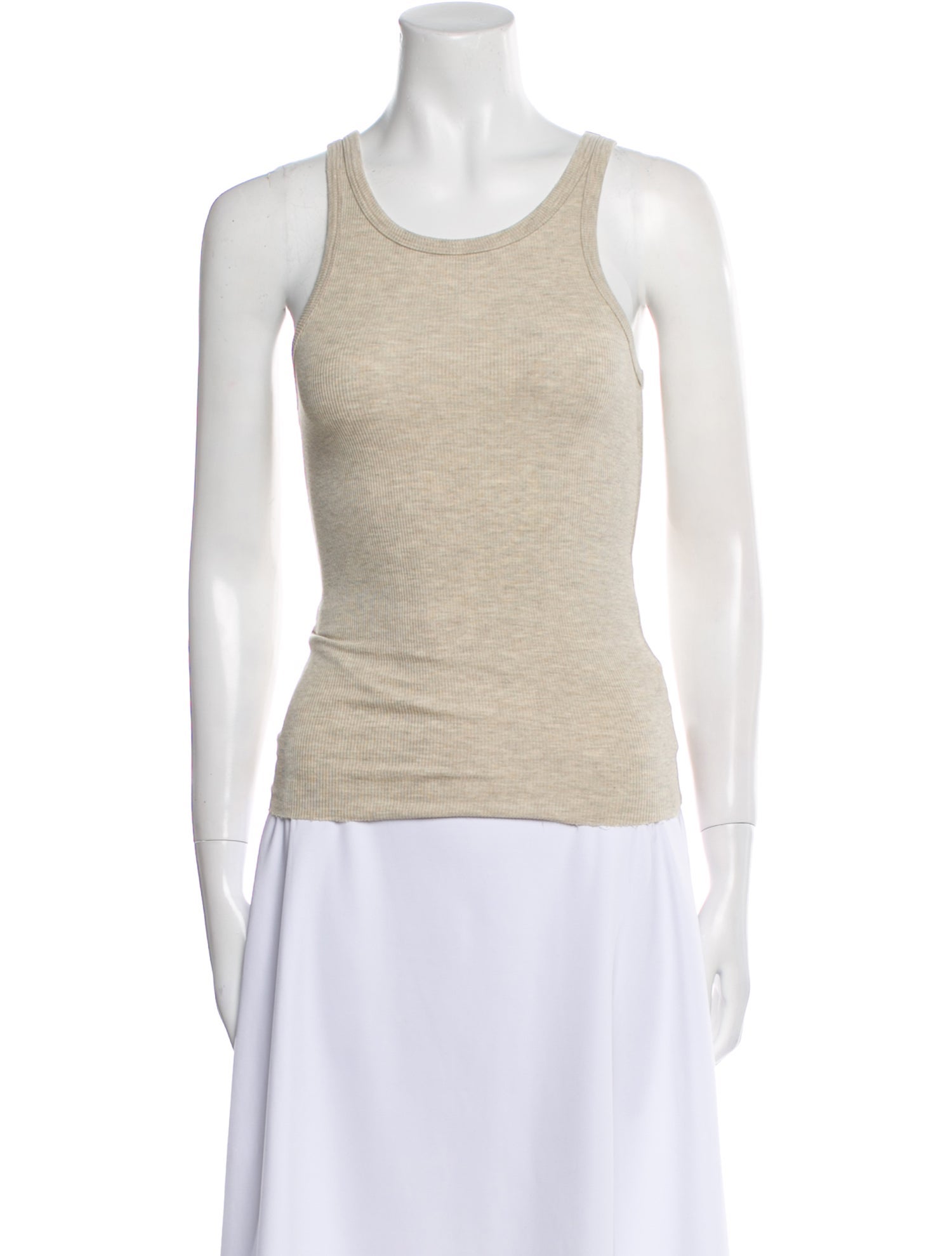 Éterne Scoop Neck Sleeveless Top