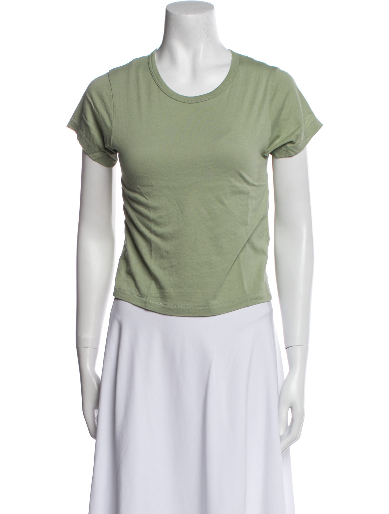 Éterne Scoop Neck Short Sleeve T-Shirt