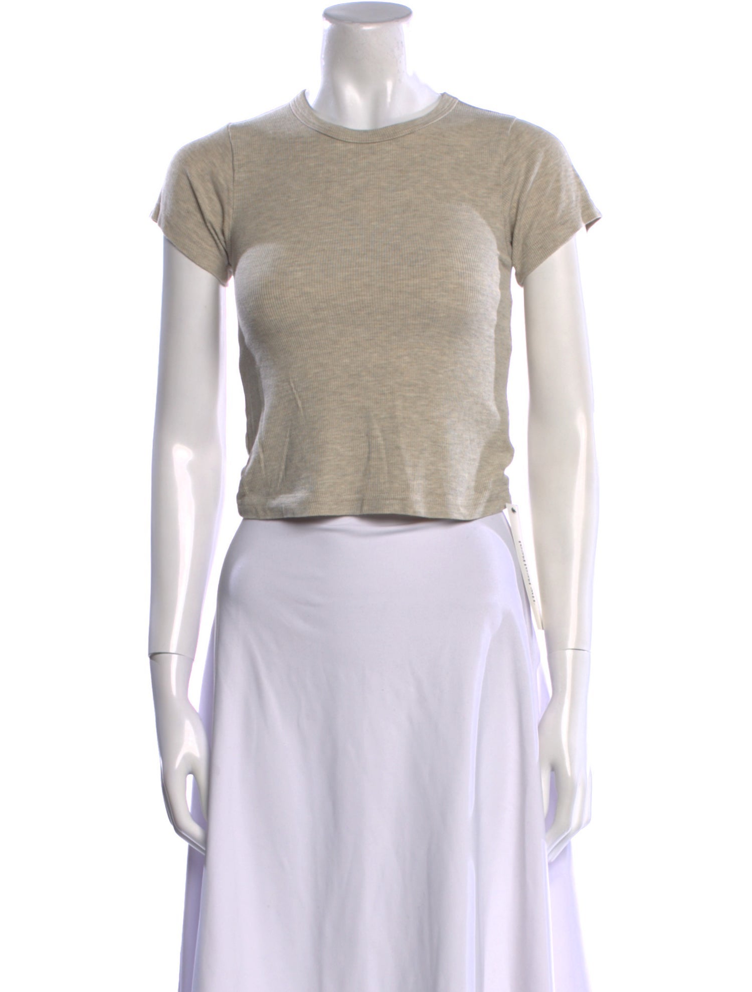 Éterne Crew Neck Short Sleeve Crop Top