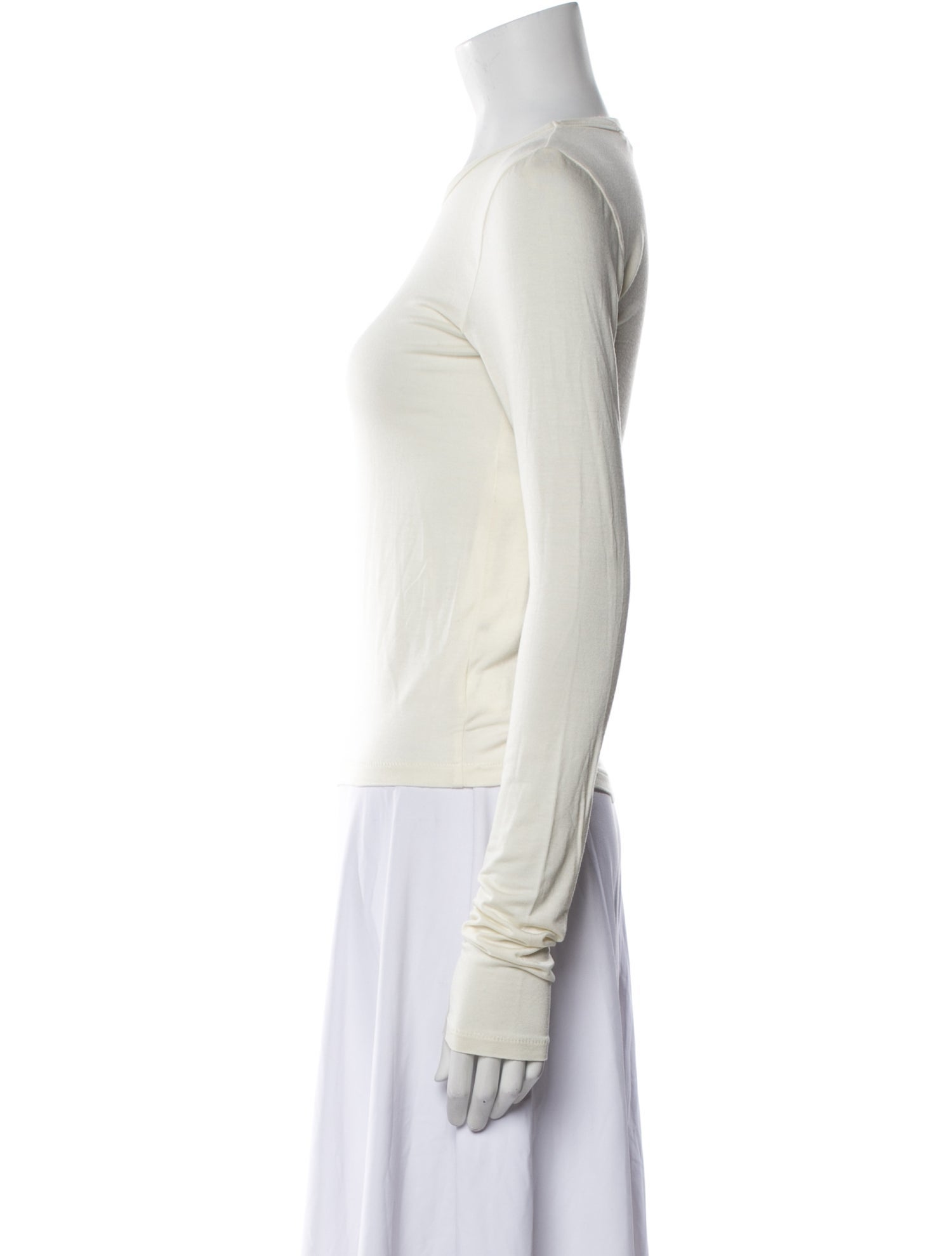 Éterne Crew Neck Long Sleeve Sweatshirt