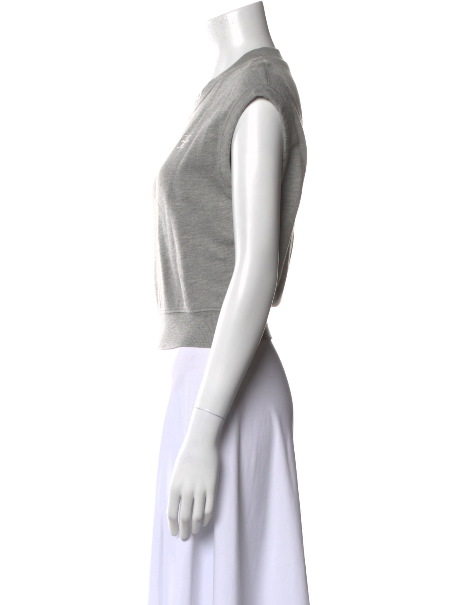 Éterne Crew Neck Short Sleeve Crop Top