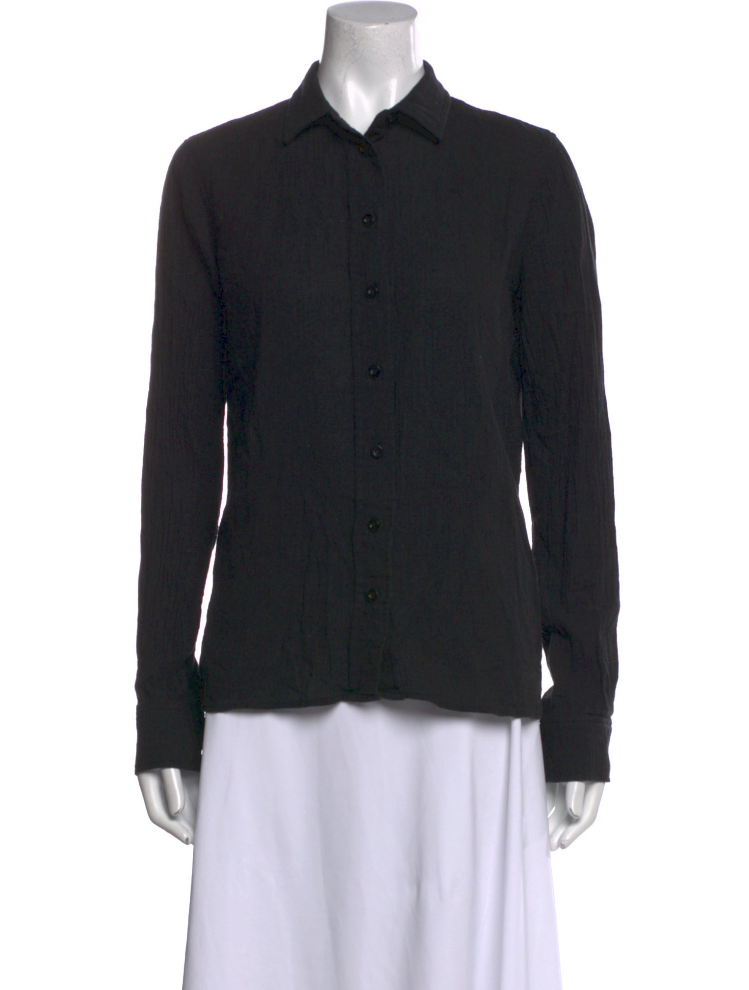 Éterne Long Sleeve Button-Up Top