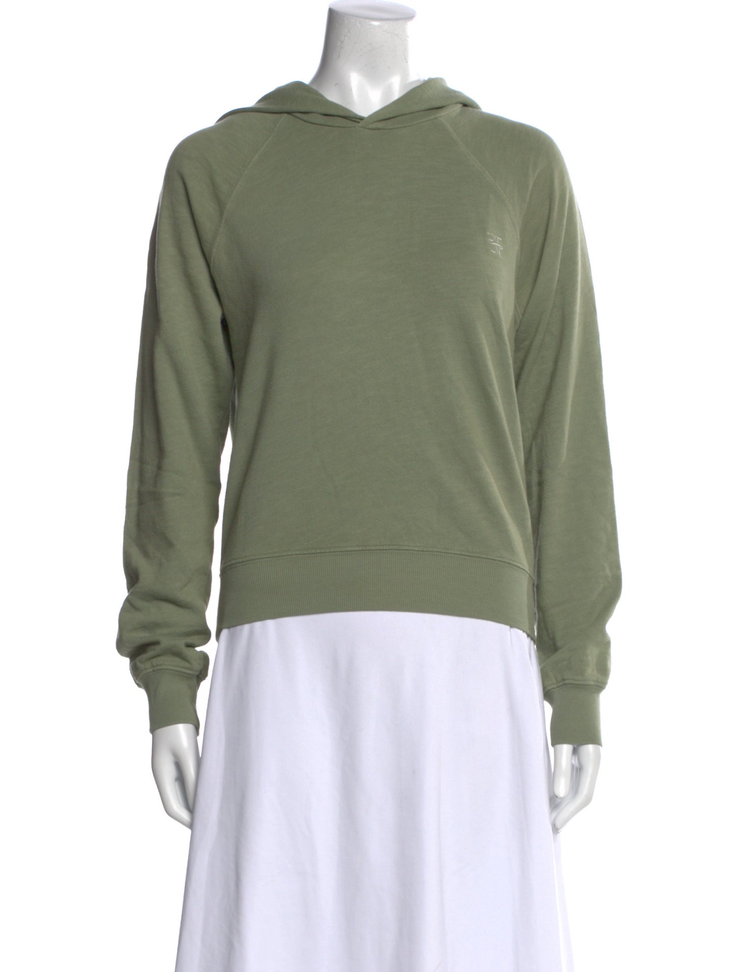 Éterne Crew Neck Long Sleeve Sweatshirt