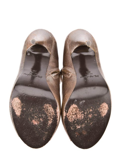 Elizabeth and James Booties