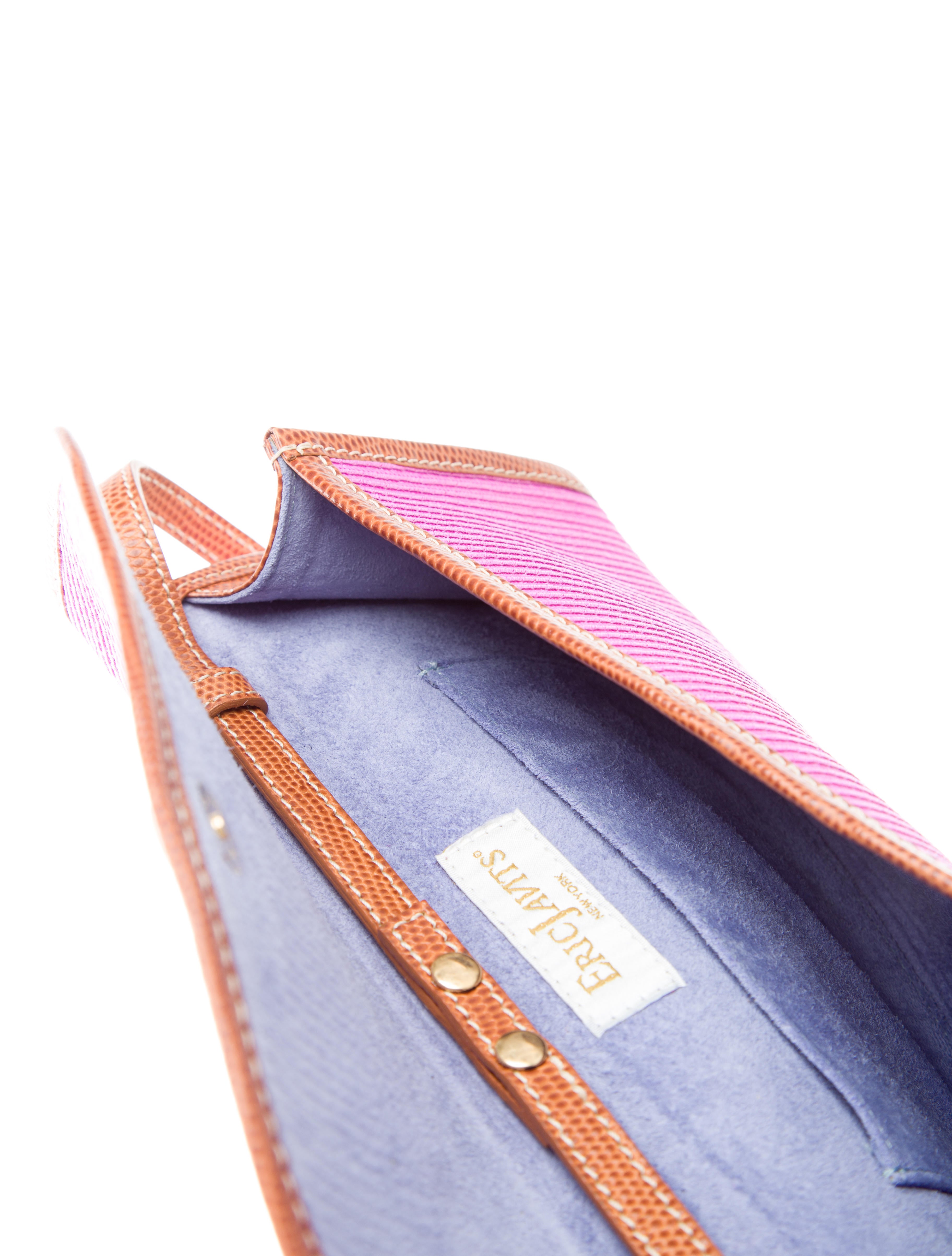 karung-trimmed straw clutch