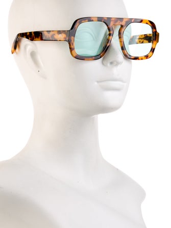 Elisa Johnson Square Tinted Sunglasses
